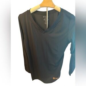 Black Fitted T-Shirt with Long Sleeves. 2X